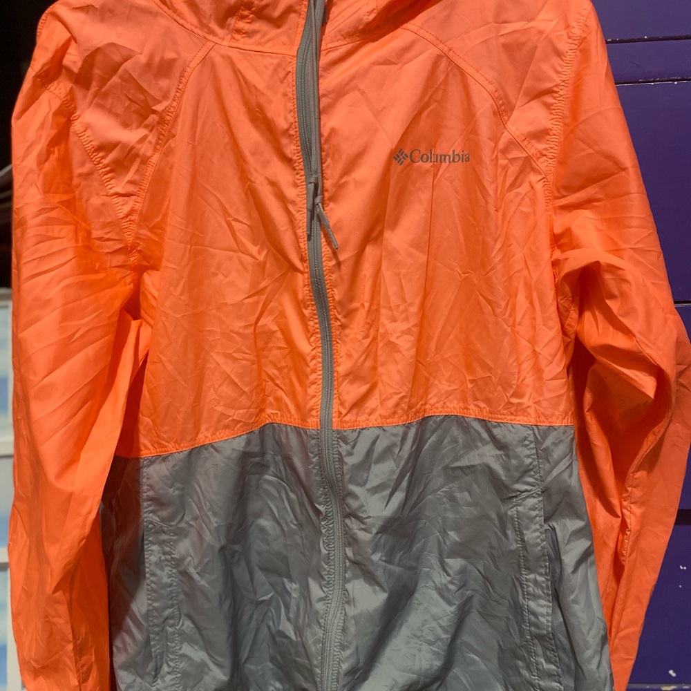 Columbia windbreaker